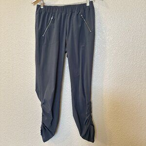 Athleta Aspire Cinch Ruched Ankle Pants Dark Gray Women’s Size 2 Zip Pockets